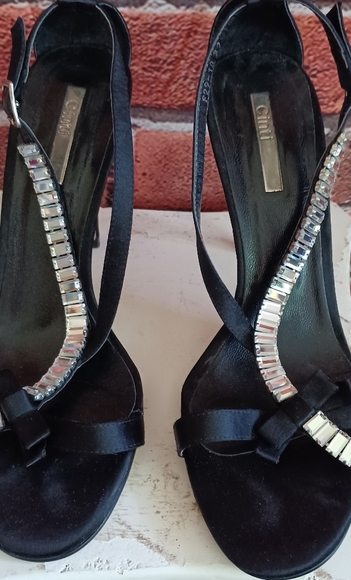 CINTI HEELS - Picture 2 of 15